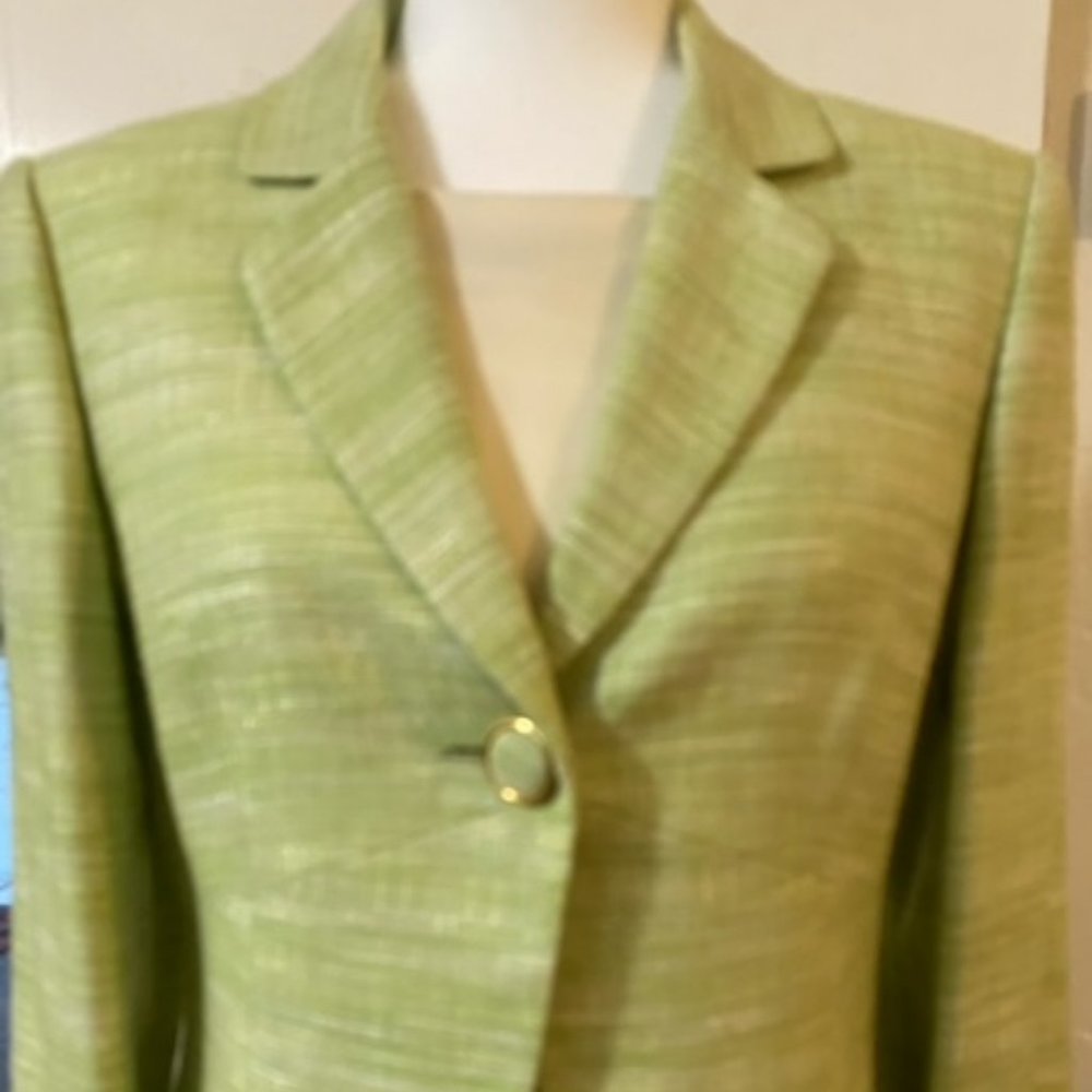 Antonio Melani, Size 6, Pear Green & Ivory
